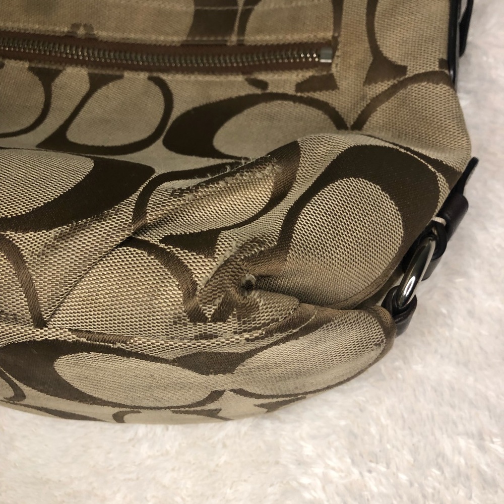 Coach Hobo Bag - Picture 5 of 12